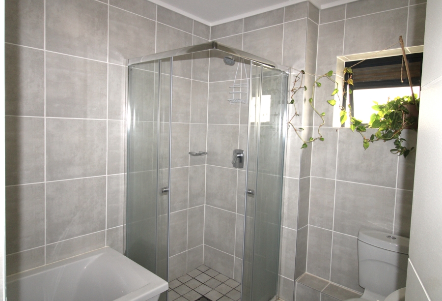 To Let 1 Bedroom Property for Rent in Greenbay Eco Estate Western Cape